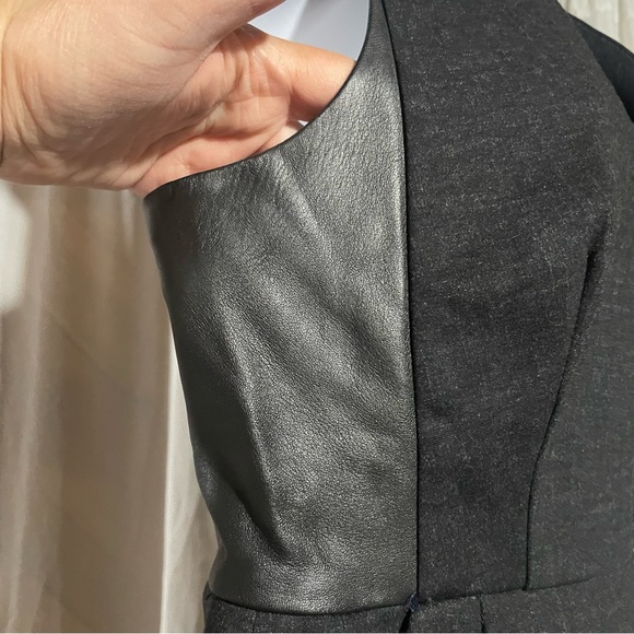 Madewell Dark Gray Sleeveless Career Sheath Dress with Leather Inserts Size 4 - Picture 7 of 13